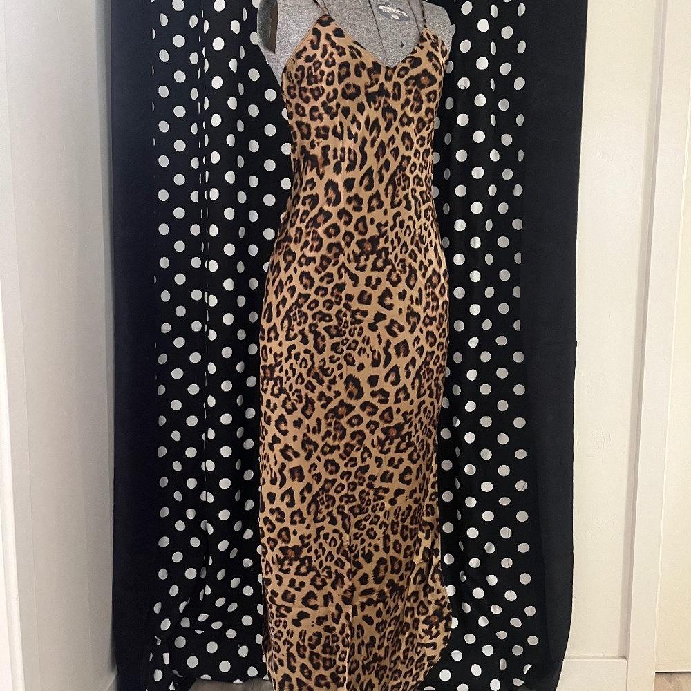 BANANA REPUBLIC // Leopard // Maxi Slip Dress